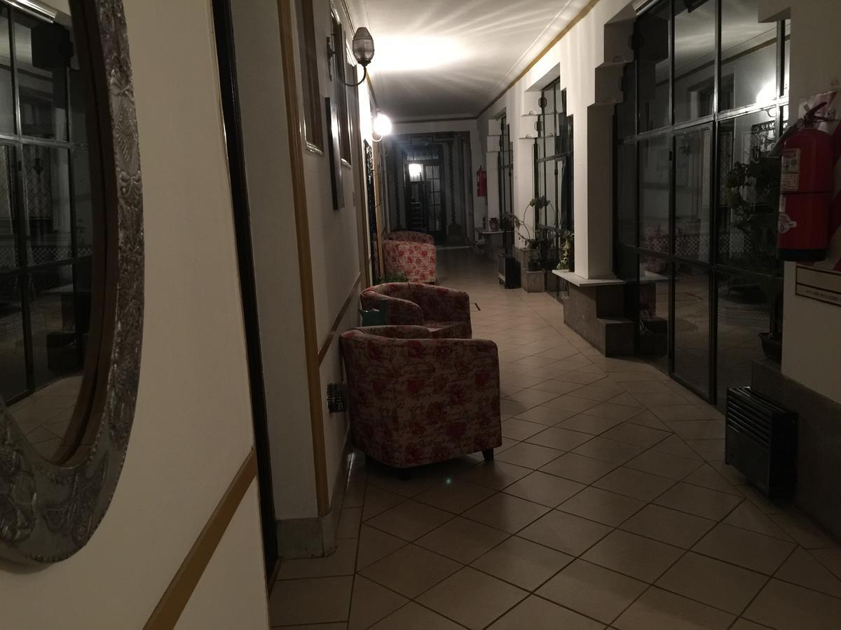Hotel Zamora Мендоса Экстерьер фото